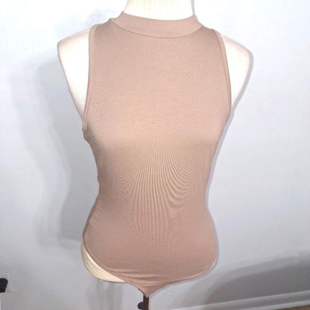 Fashion Nova- Mel Sleeveless Mock Neck Bodysuit- W Sz Small - Picture 2 of 7